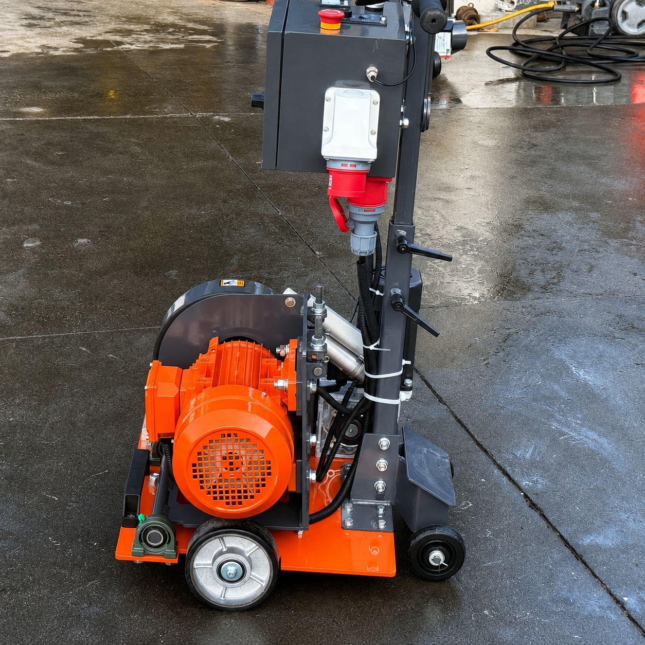Silnik 4 kW frezarki do ogrzewania podłogowego 400 V