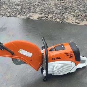 Przecinarka spalinowa STIHL TS800 – wynajem przecinarki do betonu Sierpc