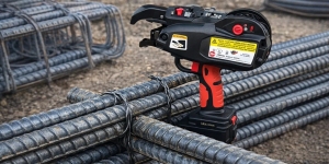 Profesjonalna wiązarka do zbrojenia betonu dostępna w wypożyczalni sprzętu budowlanego Sierpc Dworcowa