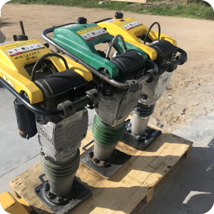 Wynajem stopy wibracyjnej Sierpc – zagęszczarka gruntu typu skoczek     Dworcowa 74