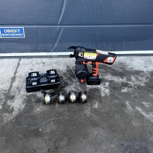 Zestaw wiązarki do zbrojeń MAX RB443T z akumulatorem i drutem wiązałkowym wynajem Sierpc