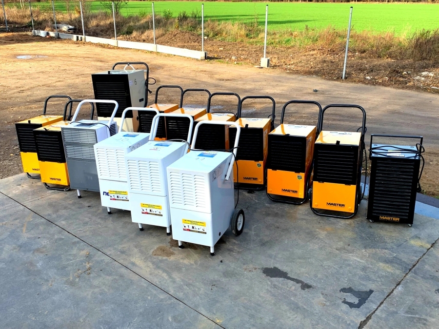 Profesjonalny osuszacz budowlany do usuwania wilgoci po zalaniu – Sierpc